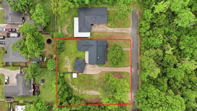 24714 Hunters Hollow Drive, Spring, TX 77380