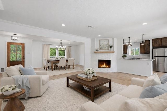 24714 Hunters Hollow Drive, Spring, TX 77380