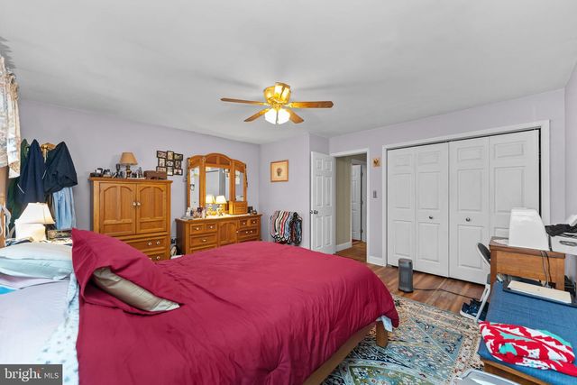 826 E WAYNE AVE, Allentown, PA 18103