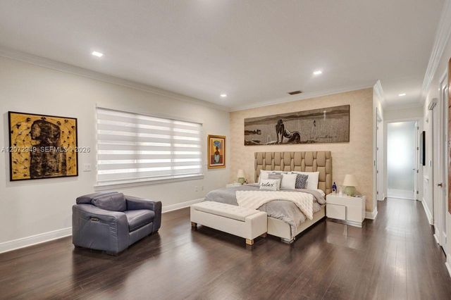 11390 SW 30th Street, Miami, FL 33165