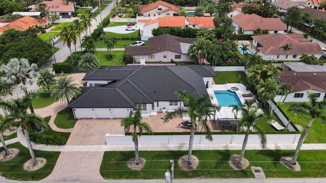 11390 SW 30th Street, Miami, FL 33165