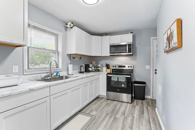 2304 Sheridan Avenue N, Minneapolis, MN 55411