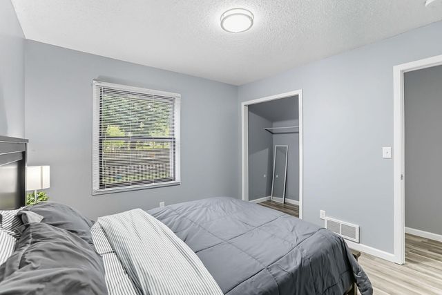2304 Sheridan Avenue N, Minneapolis, MN 55411