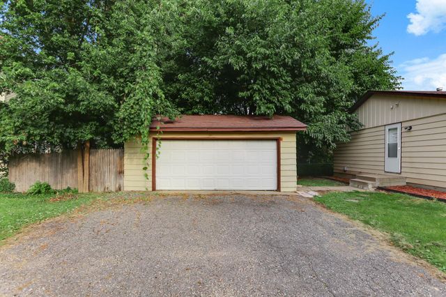 2304 Sheridan Avenue N, Minneapolis, MN 55411