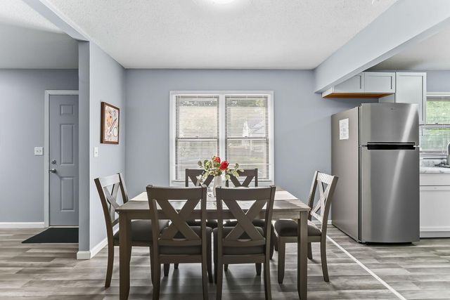 2304 Sheridan Avenue N, Minneapolis, MN 55411