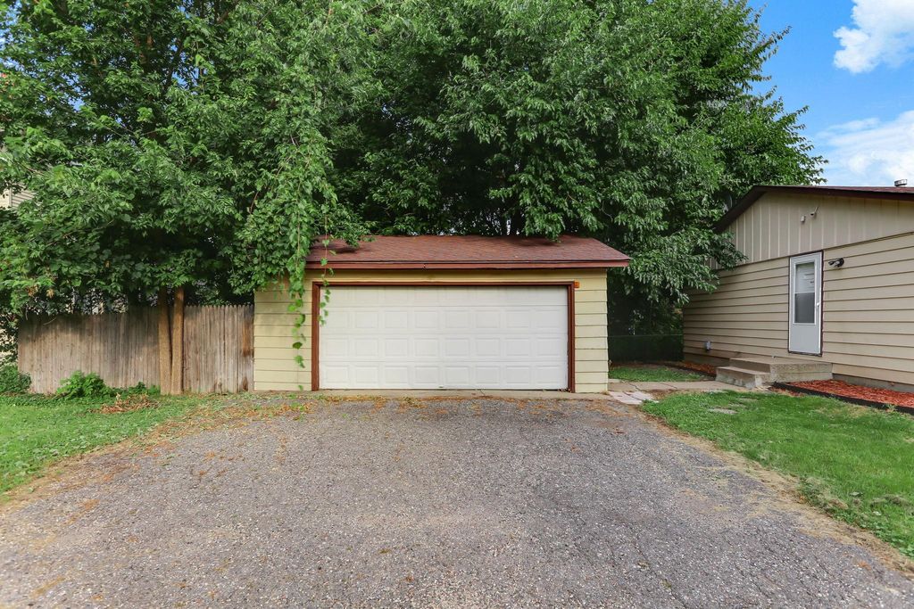 2304 Sheridan Avenue N, Minneapolis, MN 55411 — photo 3