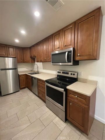 2812 N Auburn Court F104, Palm Springs, CA 92262