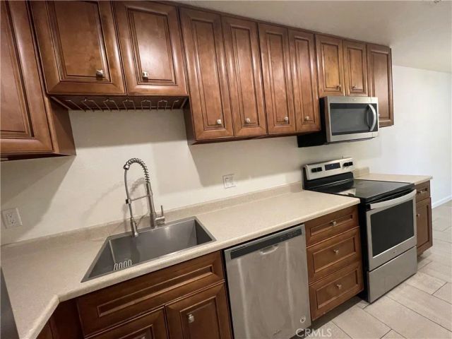 2812 N Auburn Court F104, Palm Springs, CA 92262
