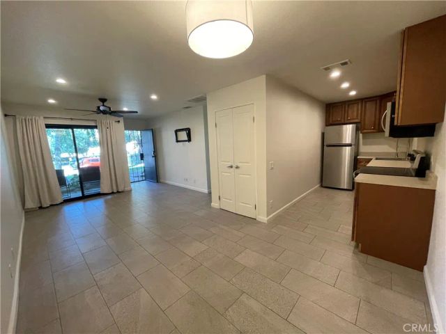 2812 N Auburn Court F104, Palm Springs, CA 92262