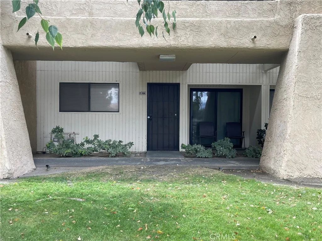 2812 N Auburn Court F104, Palm Springs, CA 92262