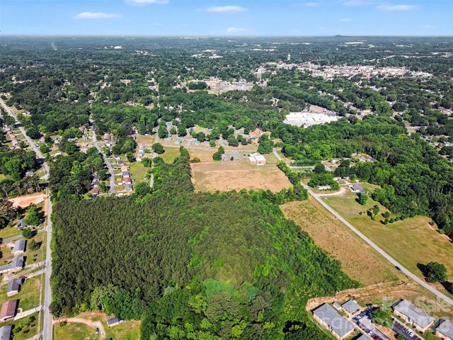1013 Caldwell Street, Statesville, NC 28677
