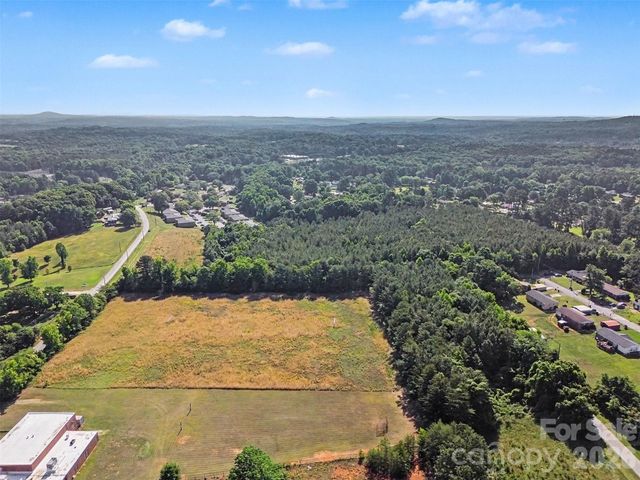 1013 Caldwell Street, Statesville, NC 28677