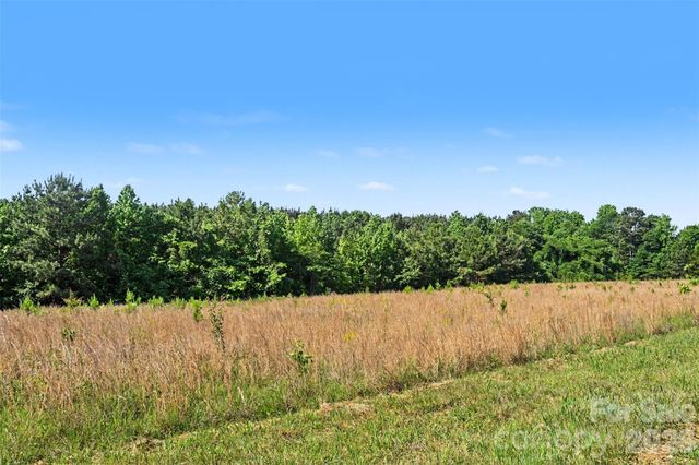 1013 Caldwell Street, Statesville, NC 28677