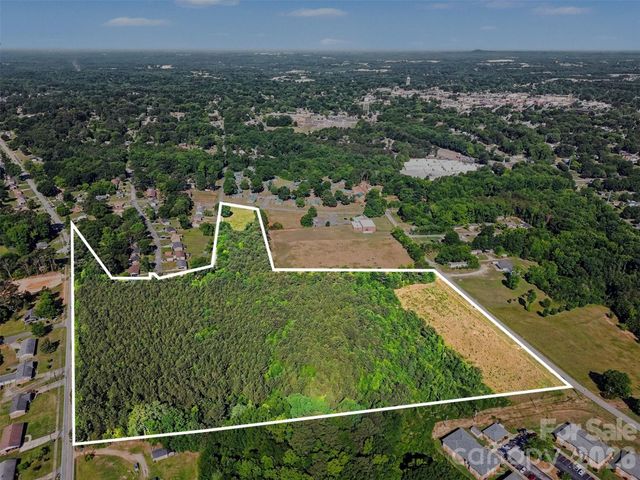 1013 Caldwell Street, Statesville, NC 28677