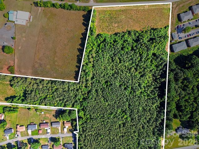 1013 Caldwell Street, Statesville, NC 28677