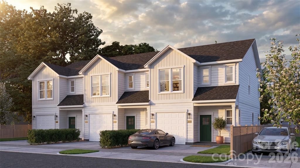 1013 Caldwell Street, Statesville, NC 28677