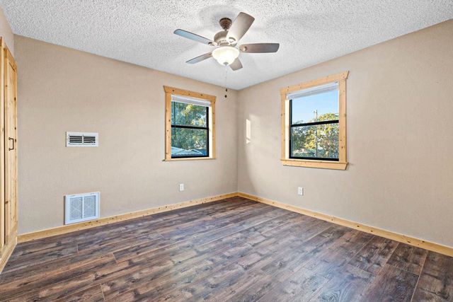 241 Bluff Drive, Livingston, TX 77351