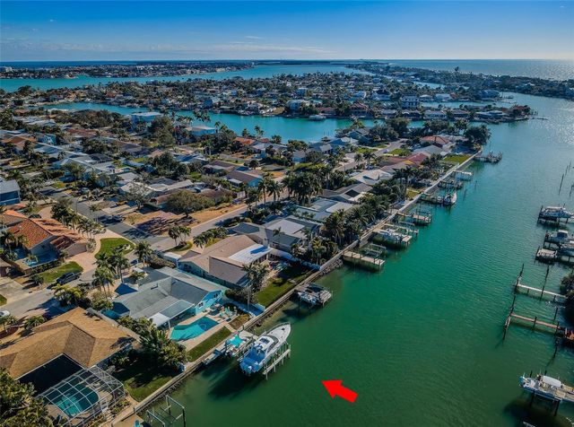 2910 ALTON DRIVE, St Pete Beach, FL 33706