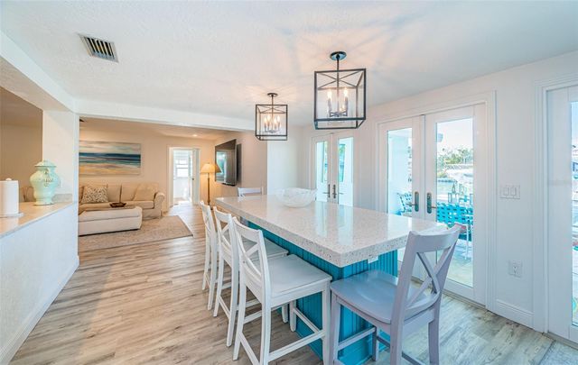 2910 ALTON DRIVE, St Pete Beach, FL 33706