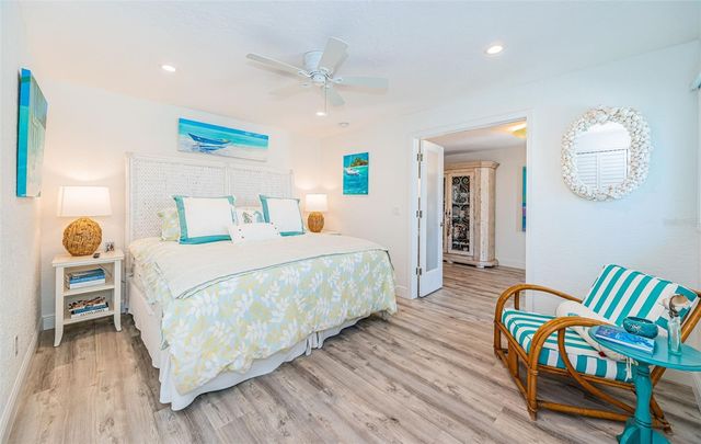 2910 ALTON DRIVE, St Pete Beach, FL 33706