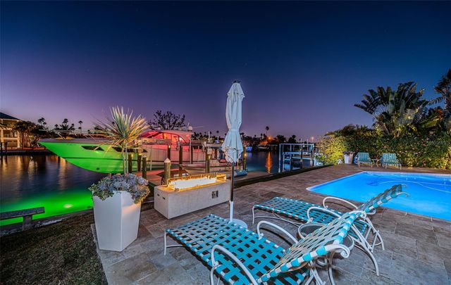 2910 ALTON DRIVE, St Pete Beach, FL 33706