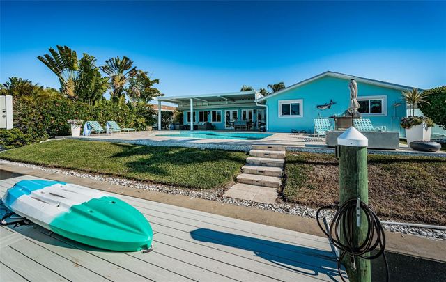 2910 ALTON DRIVE, St Pete Beach, FL 33706