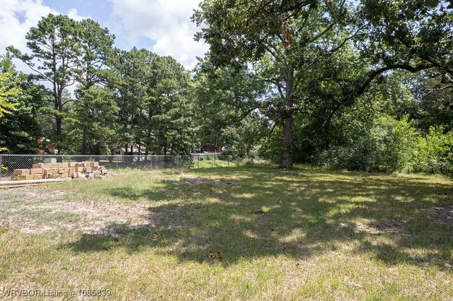 1920 N 50th Street, Fort Smith, AR 72904
