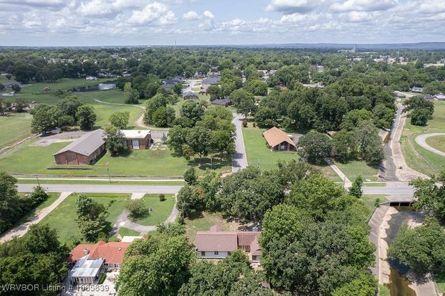 1920 N 50th Street, Fort Smith, AR 72904