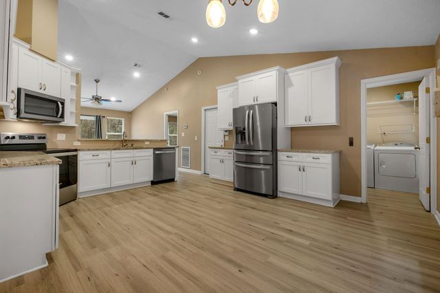 3107 Foxwood Lane, Tallahassee, FL 32309