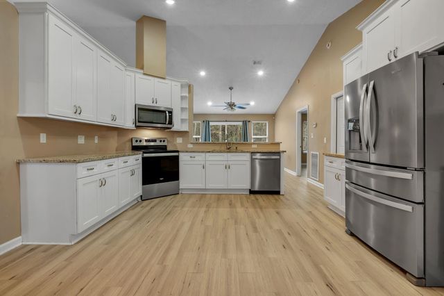 3107 Foxwood Lane, Tallahassee, FL 32309