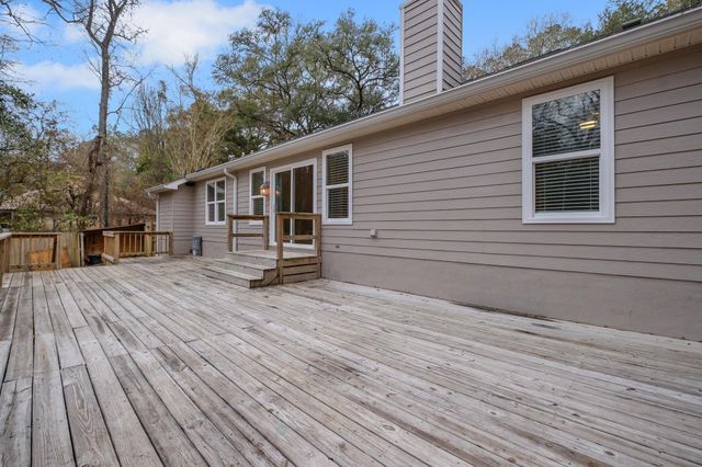 3107 Foxwood Lane, Tallahassee, FL 32309