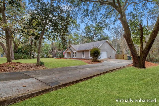 3107 Foxwood Lane, Tallahassee, FL 32309