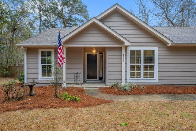 3107 Foxwood Lane, Tallahassee, FL 32309