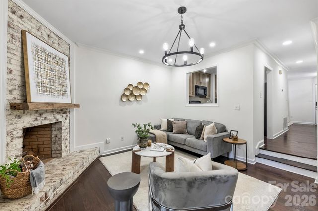 520 N Poplar Street I, Charlotte, NC 28202