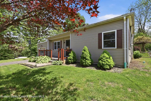 7 Vincent Lane, Pine Island, NY 10969