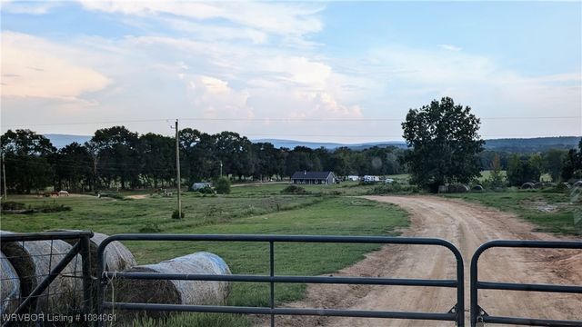 988 Harlon Ryan Road, Booneville, AR 72927