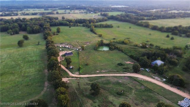 988 Harlon Ryan Road, Booneville, AR 72927