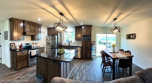 988 Harlon Ryan Road, Booneville, AR 72927