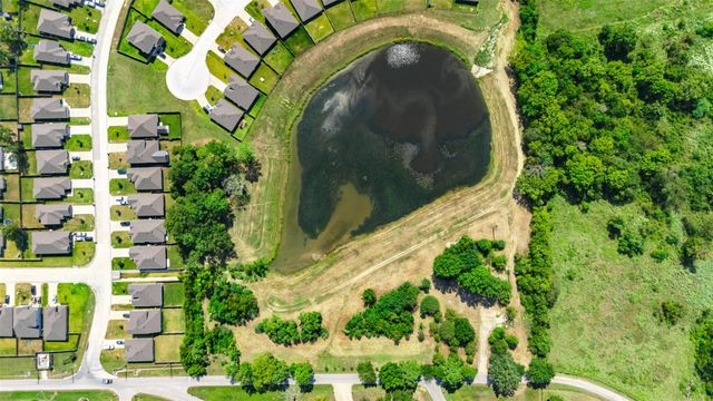 13015 Moon Road, Willis, TX 77318