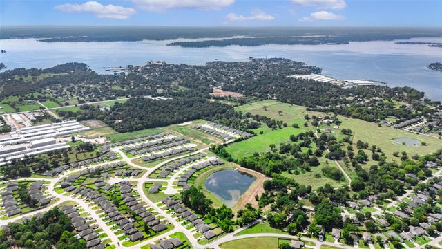 13015 Moon Road, Willis, TX 77318