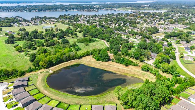 13015 Moon Road, Willis, TX 77318