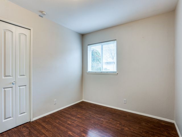 819 Kingswood Avenue, Richardson, TX 75080