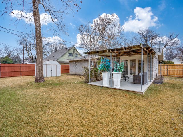 819 Kingswood Avenue, Richardson, TX 75080