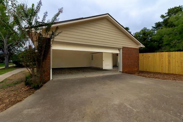 7388 Cedar Creek Loop, Columbus, GA 31904