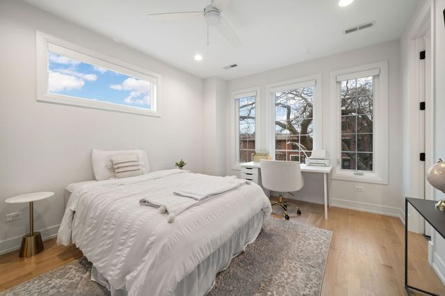 2042 N Honore Street, Chicago, IL 60614