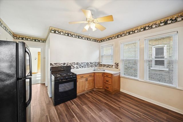 1530 S 61st Avenue, Cicero, IL 60804