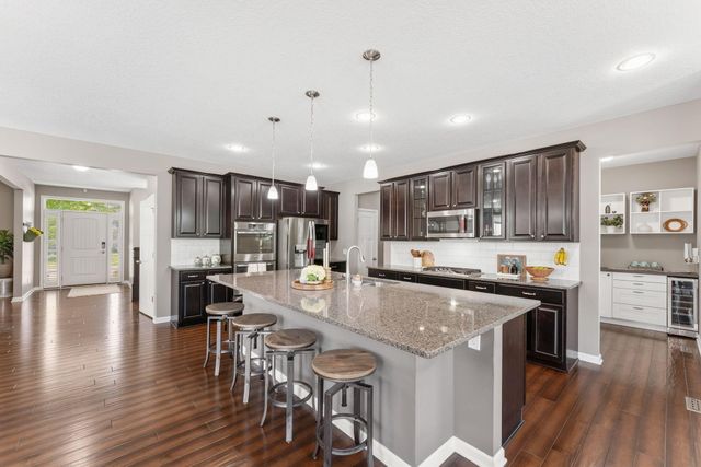 15788 Fair Hill Way, Apple Valley, MN 55124