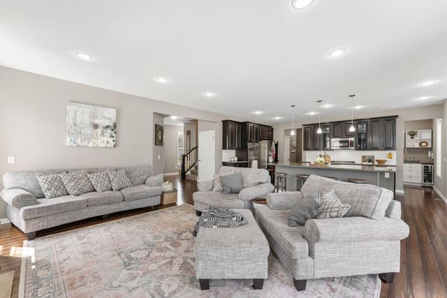 15788 Fair Hill Way, Apple Valley, MN 55124