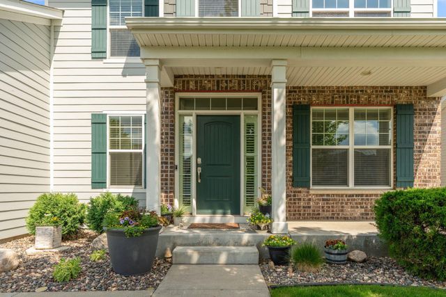 15788 Fair Hill Way, Apple Valley, MN 55124