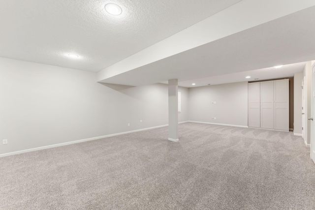 15788 Fair Hill Way, Apple Valley, MN 55124